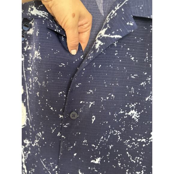 VTG Y2K Hard Rock Dragon Fender Guitar Short Sleeve Button Up Size XL - Picture 5 of 7